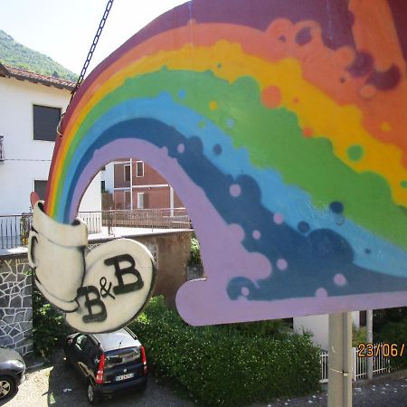 Rainbow House Apartment Esino Lario Екстериор снимка
