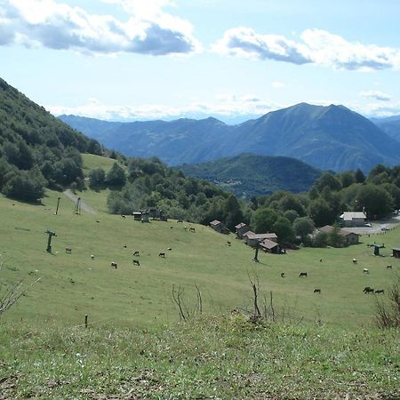 Rainbow House Apartment Esino Lario Екстериор снимка