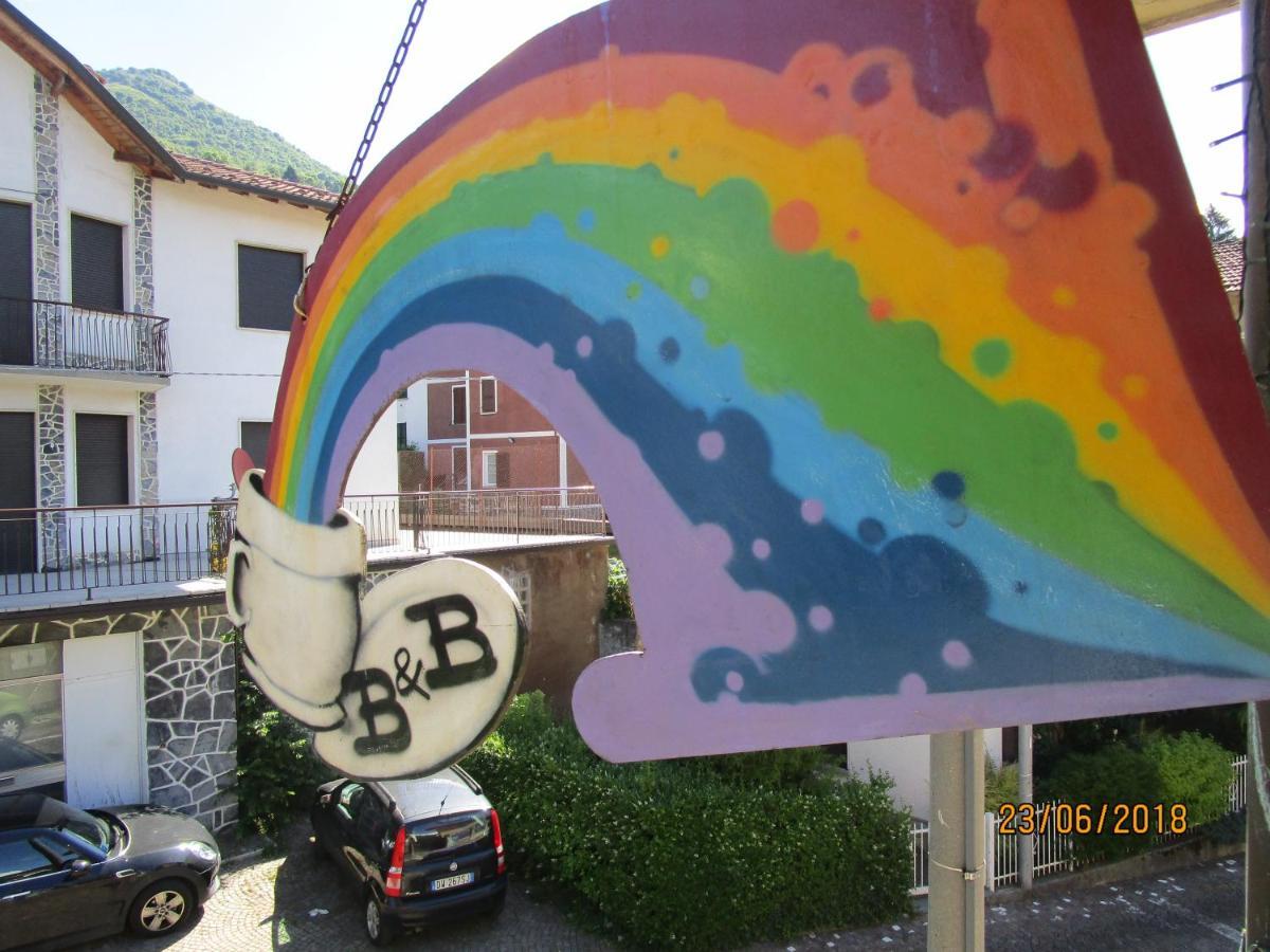 Rainbow House Apartment Esino Lario Екстериор снимка