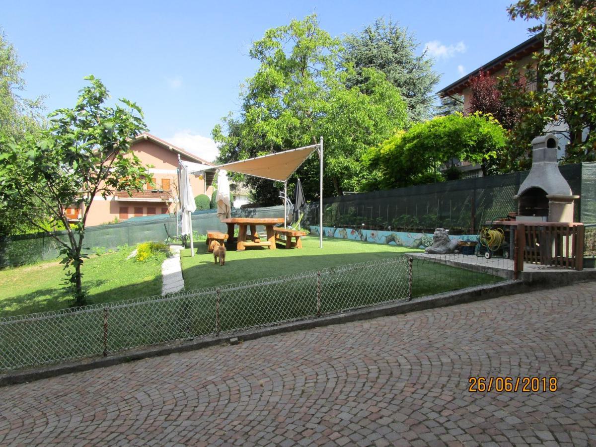 Rainbow House Apartment Esino Lario Екстериор снимка
