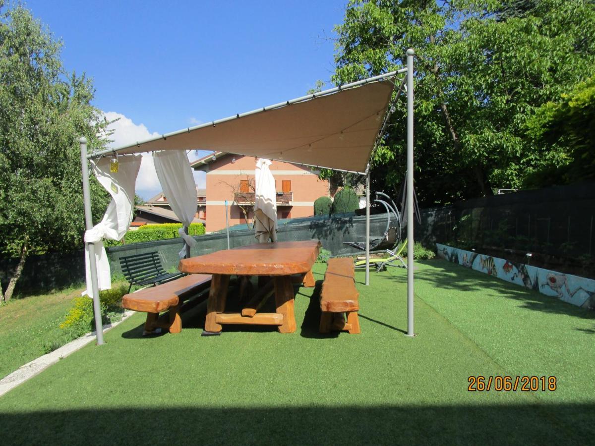 Rainbow House Apartment Esino Lario Екстериор снимка